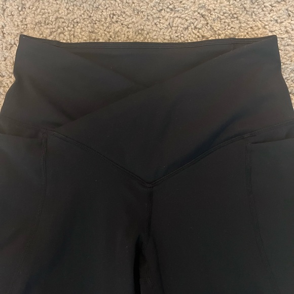 Fabletics High Waisted PureLuxe 7/8 Leggings - Picture 2 of 6